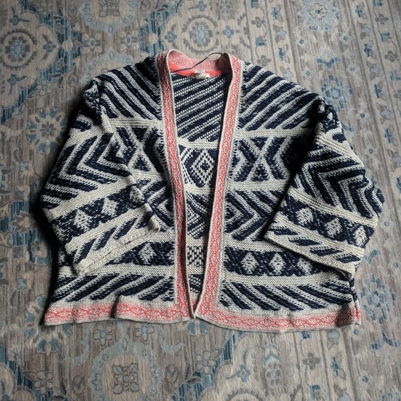 Urban Outfitters Sweaters - Urban Outfitters Patterned Sweater